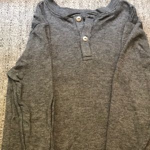 Children’s Place boys top size S 5/6